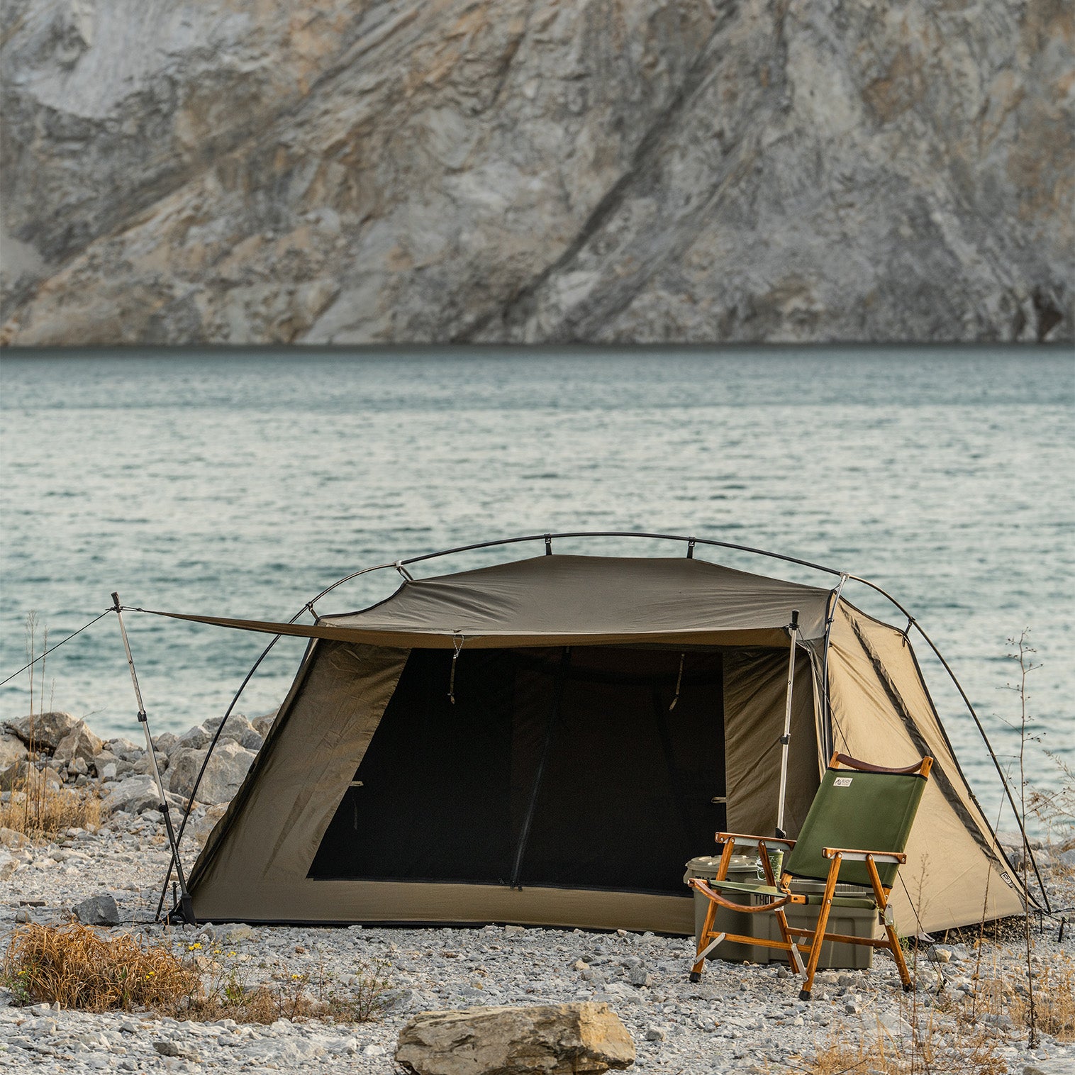 Wooden House – THE FREE SPIRITS